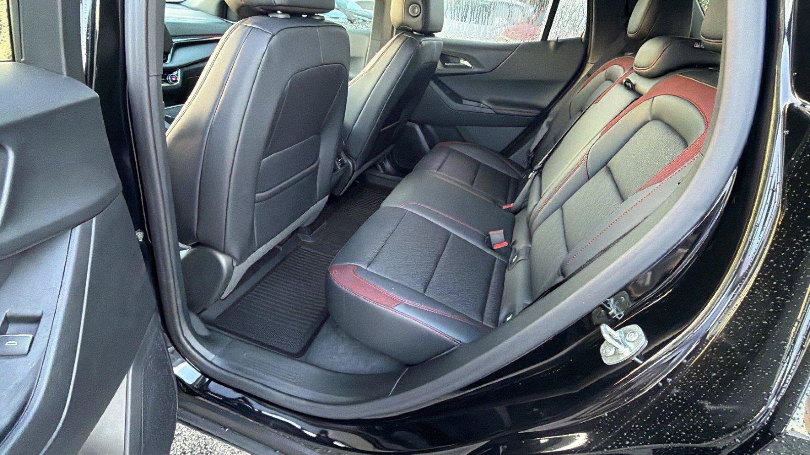 New 2027 Chevrolet Equinox RS FWD image 20