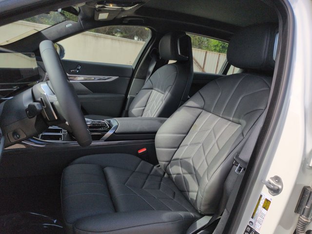 New 2026 BMW 760i xDrive AWD/4WD image 4