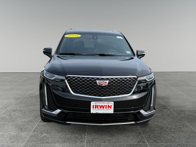 Used 2025 Cadillac XT6 Luxury FWD image 9
