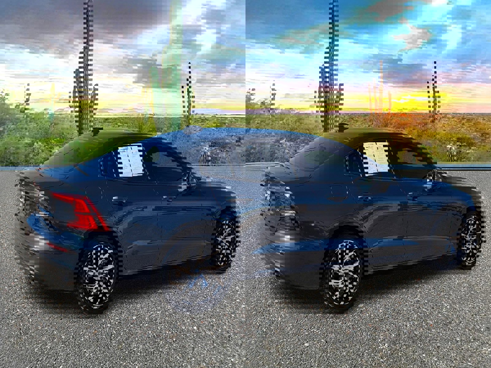 Used 2020 Volvo S60 T6 Momentum image 7