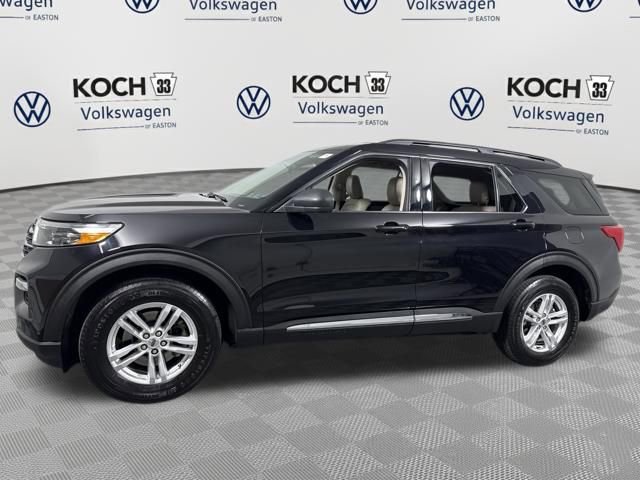 Used 2020 Ford Explorer XLT w/ Equipment Group 202A image 4