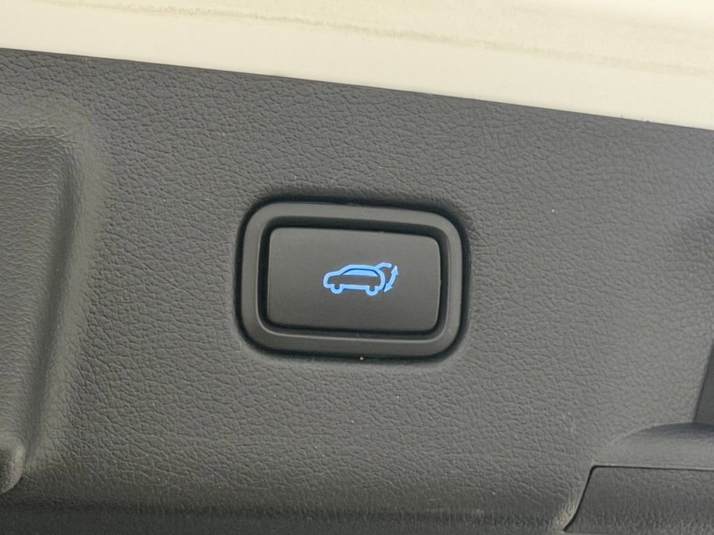 Used 2023 Hyundai Palisade Calligraphy image 22