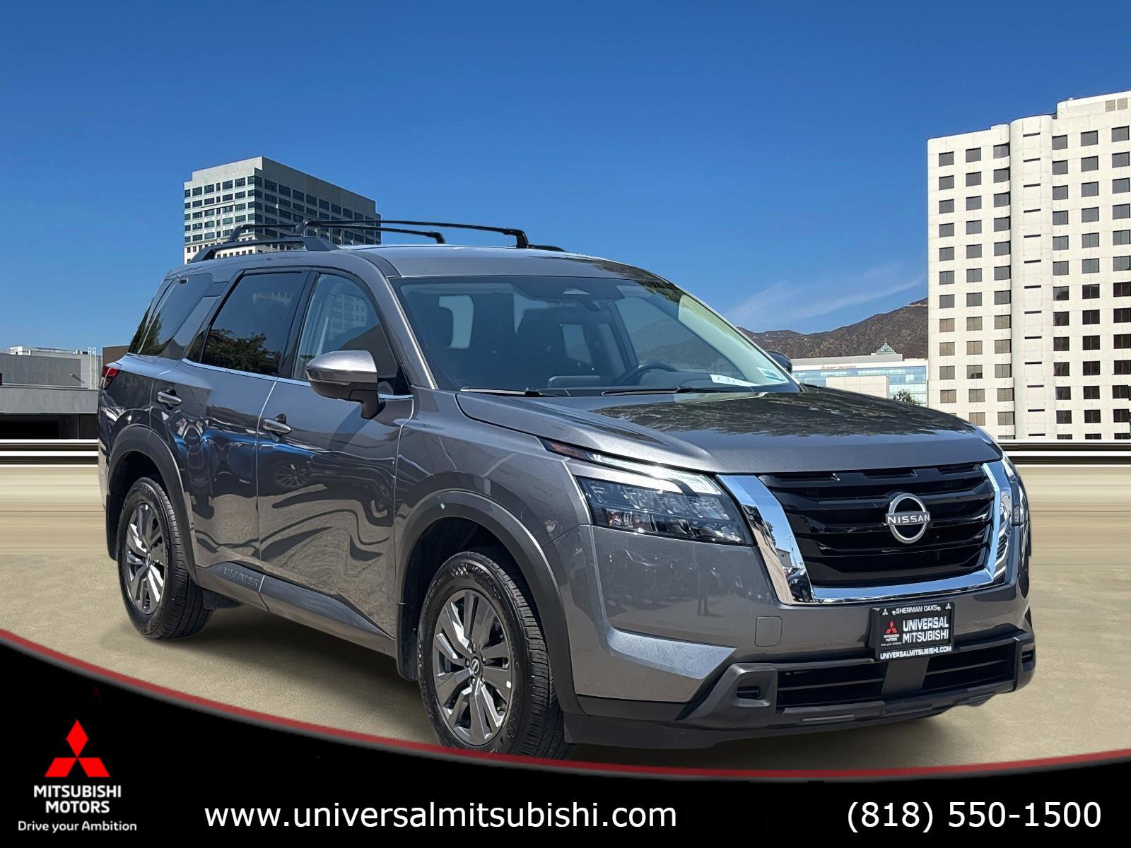 Used 2024 Nissan Pathfinder SV