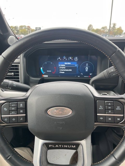 Used 2024 Ford F250 Platinum image 19