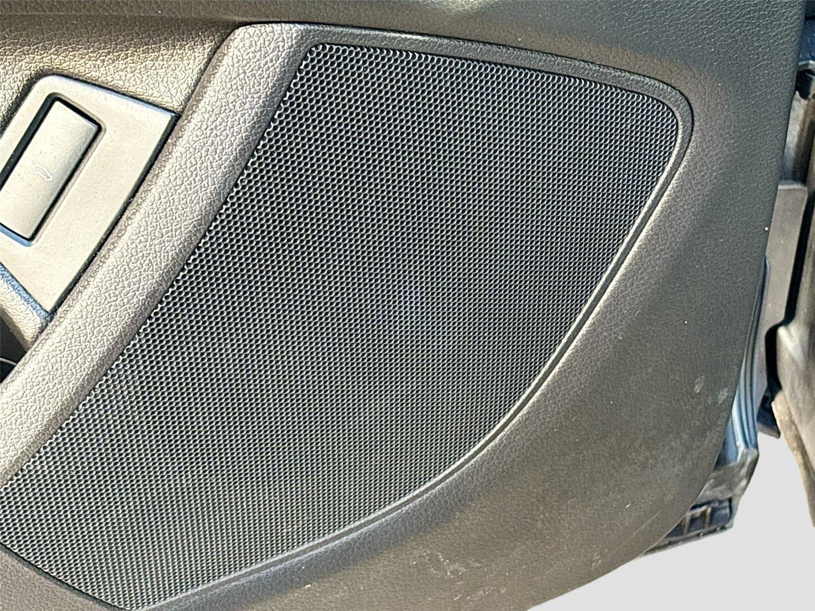 Used 2015 Audi Q7 3.0T Premium image 19