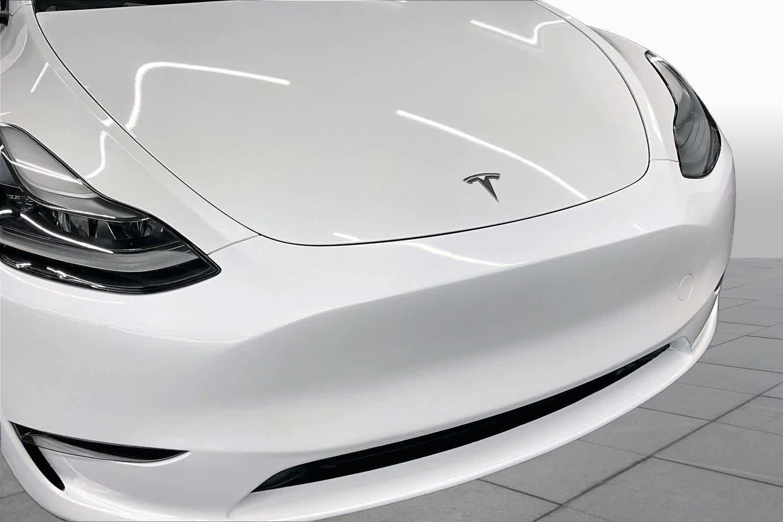Used 2023 Tesla Model Y Performance AWD/4WD image 28