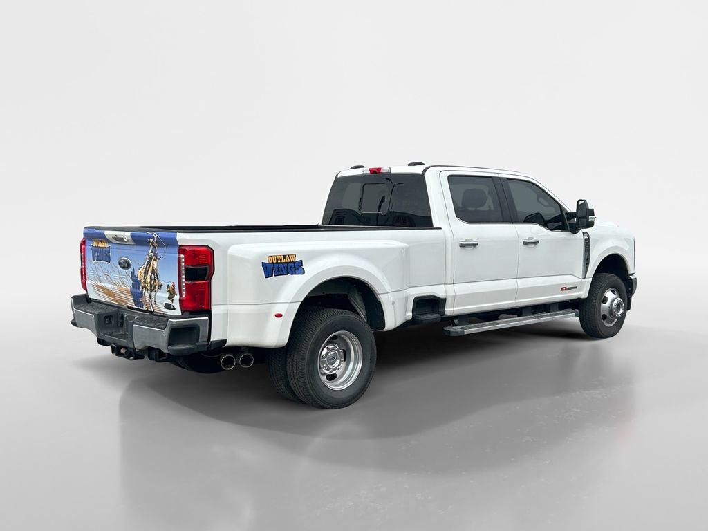 Used 2024 Ford F350 Lariat w/ Chrome Package AWD/4WD image 6