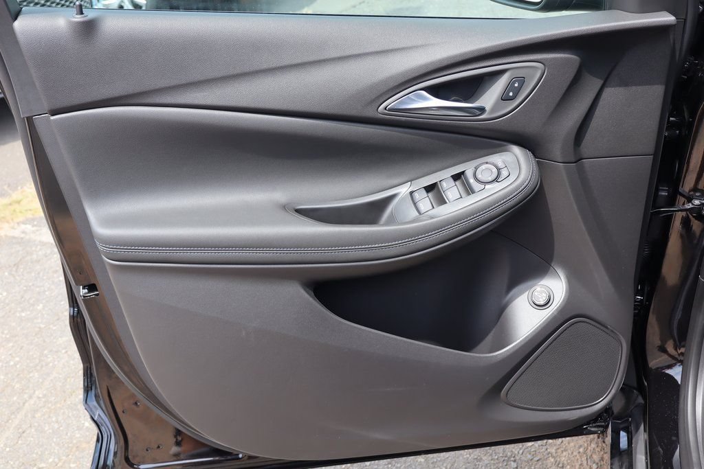 New 2026 Buick Encore GX Sport Touring w/ Comfort Package FWD image 9
