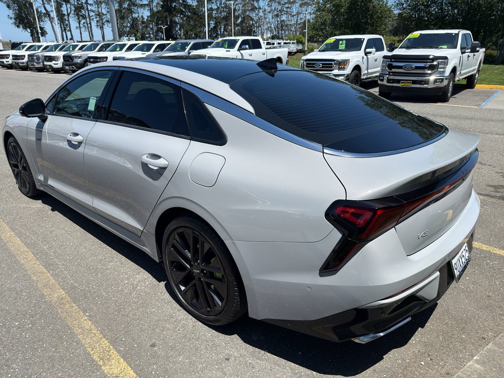 Used 2026 Kia K5 GT w/ GT1 Package FWD image 3