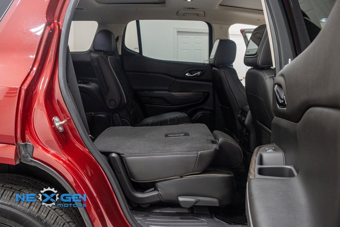 Used 2020 GMC Acadia Denali w/ Denali Ultimate Package image 34