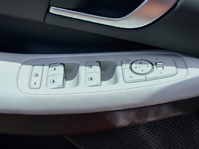 Certified 2026 Hyundai Sonata SEL FWD image 18
