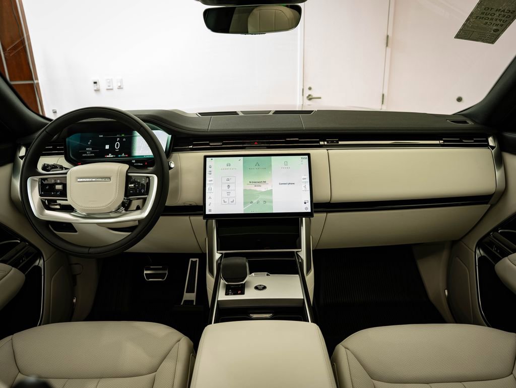 New 2026 Land Rover Range Rover SE AWD/4WD image 4