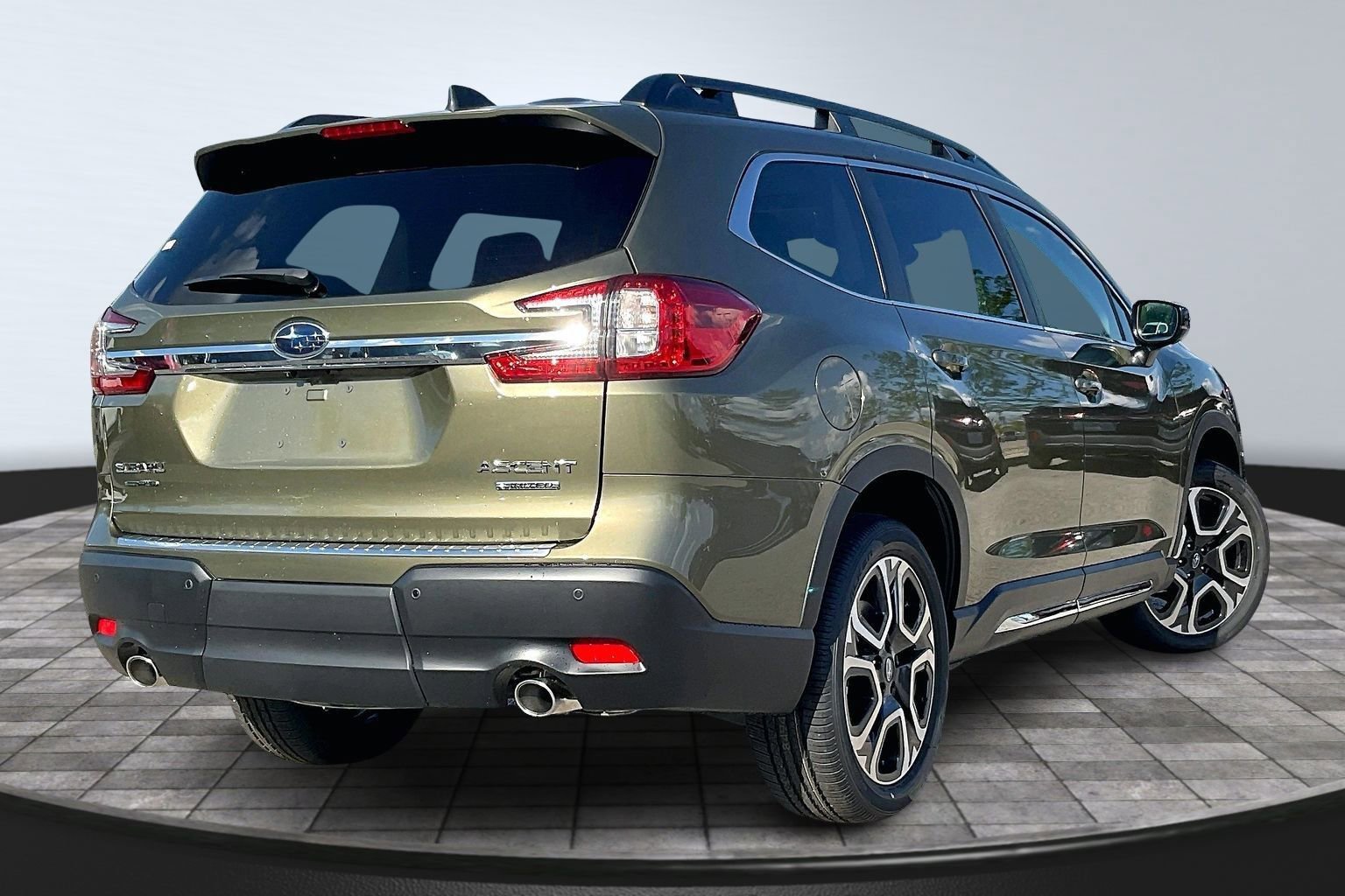 New 2026 Subaru Ascent Limited image 14