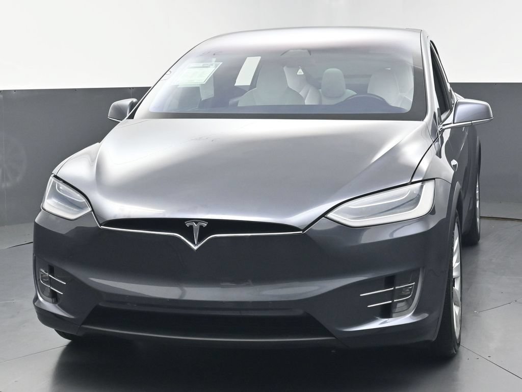 Used 2017 Tesla Model X 75D AWD/4WD image 7
