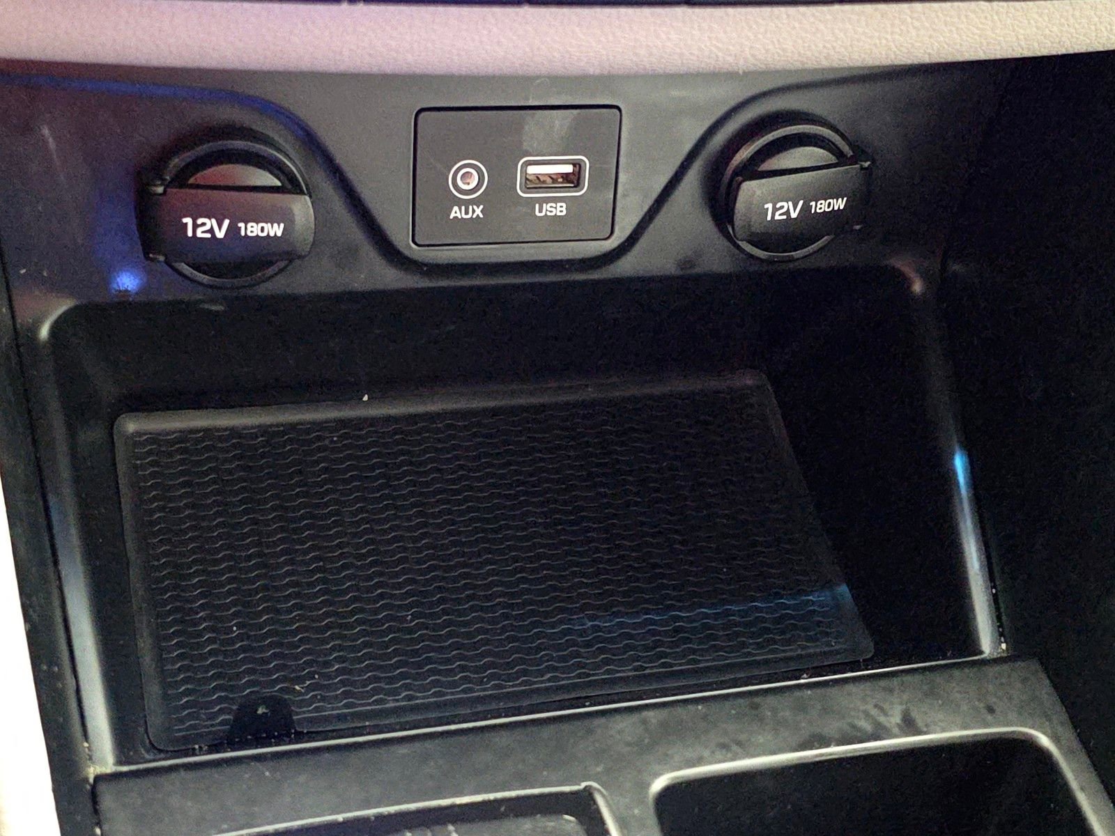 Used 2018 Hyundai Tucson SE image 28