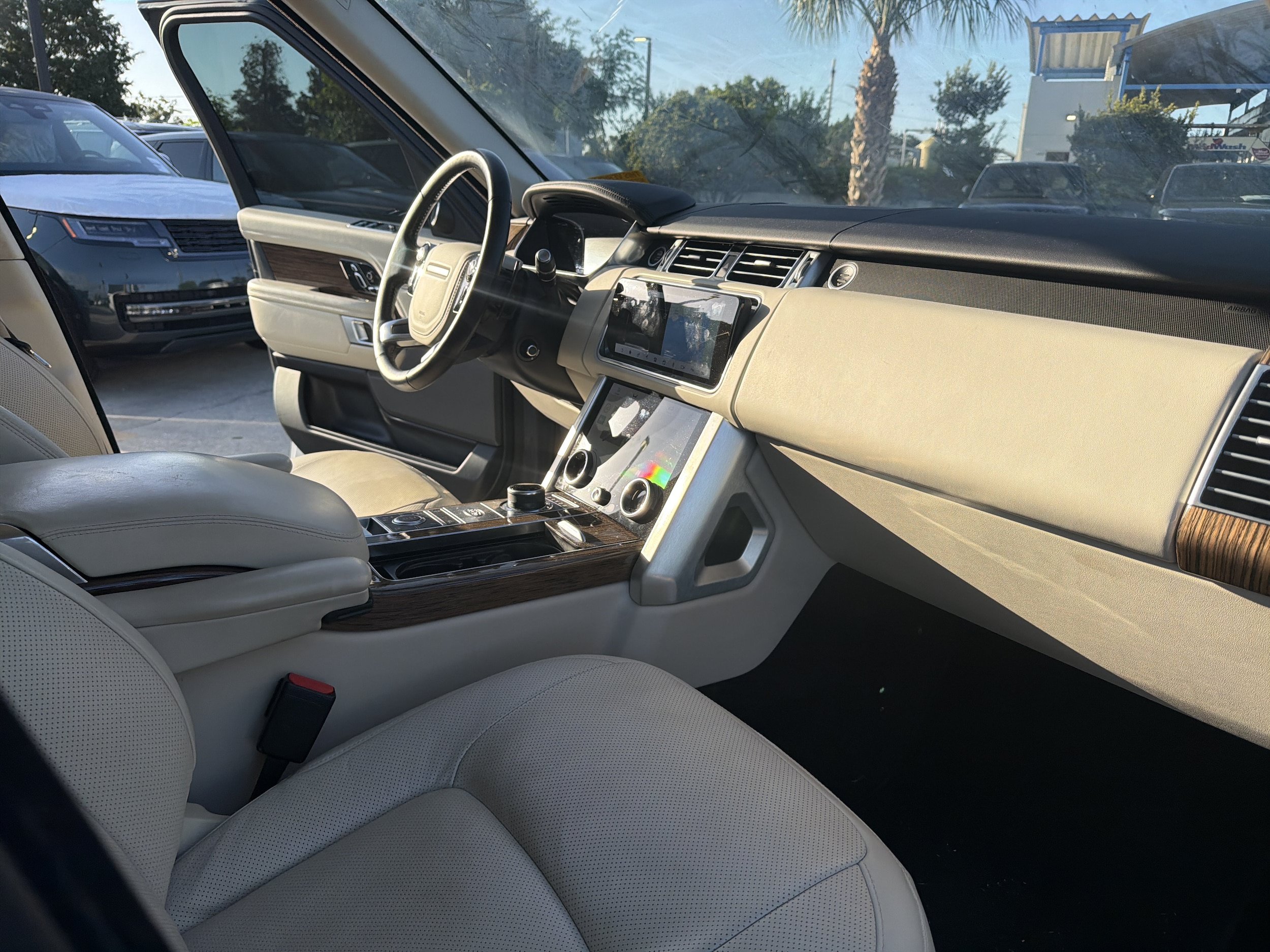 Used 2022 Land Rover Range Rover Westminster Edition AWD/4WD image 9