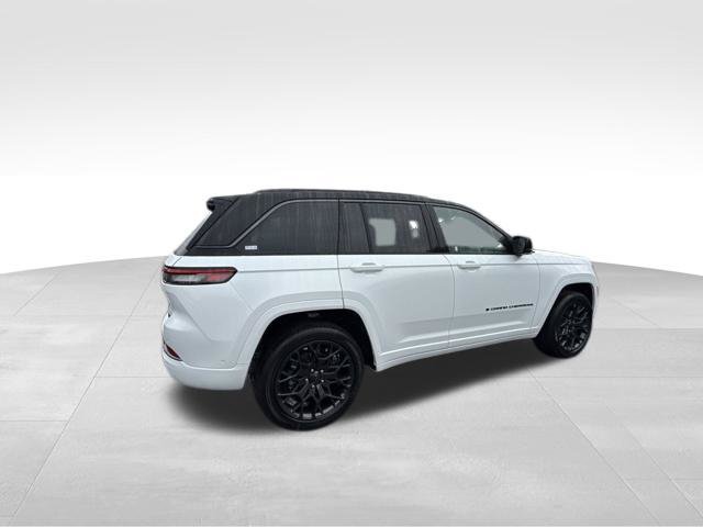 New 2027 Jeep Grand Cherokee Summit AWD/4WD image 7