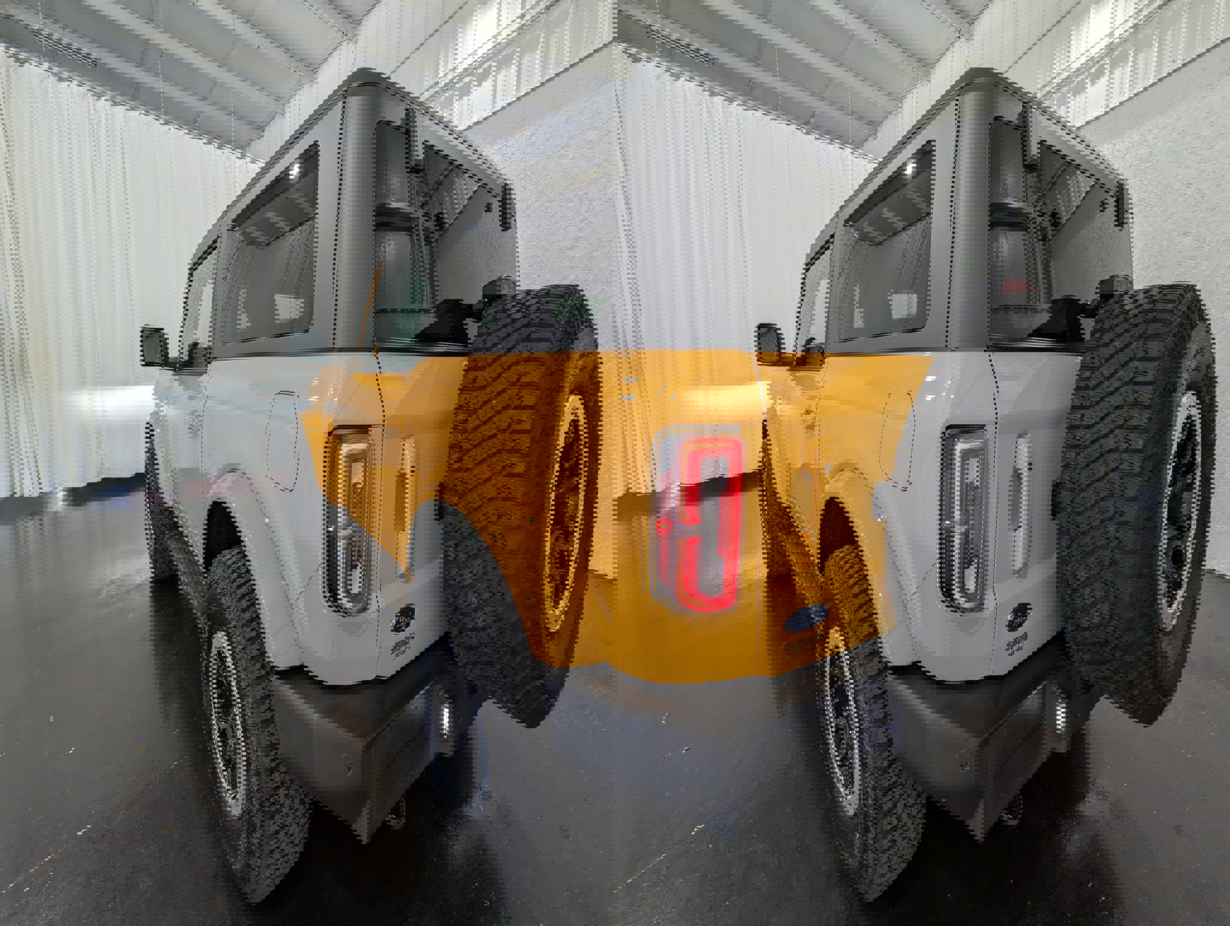 Used 2021 Ford Bronco Outer Banks image 8