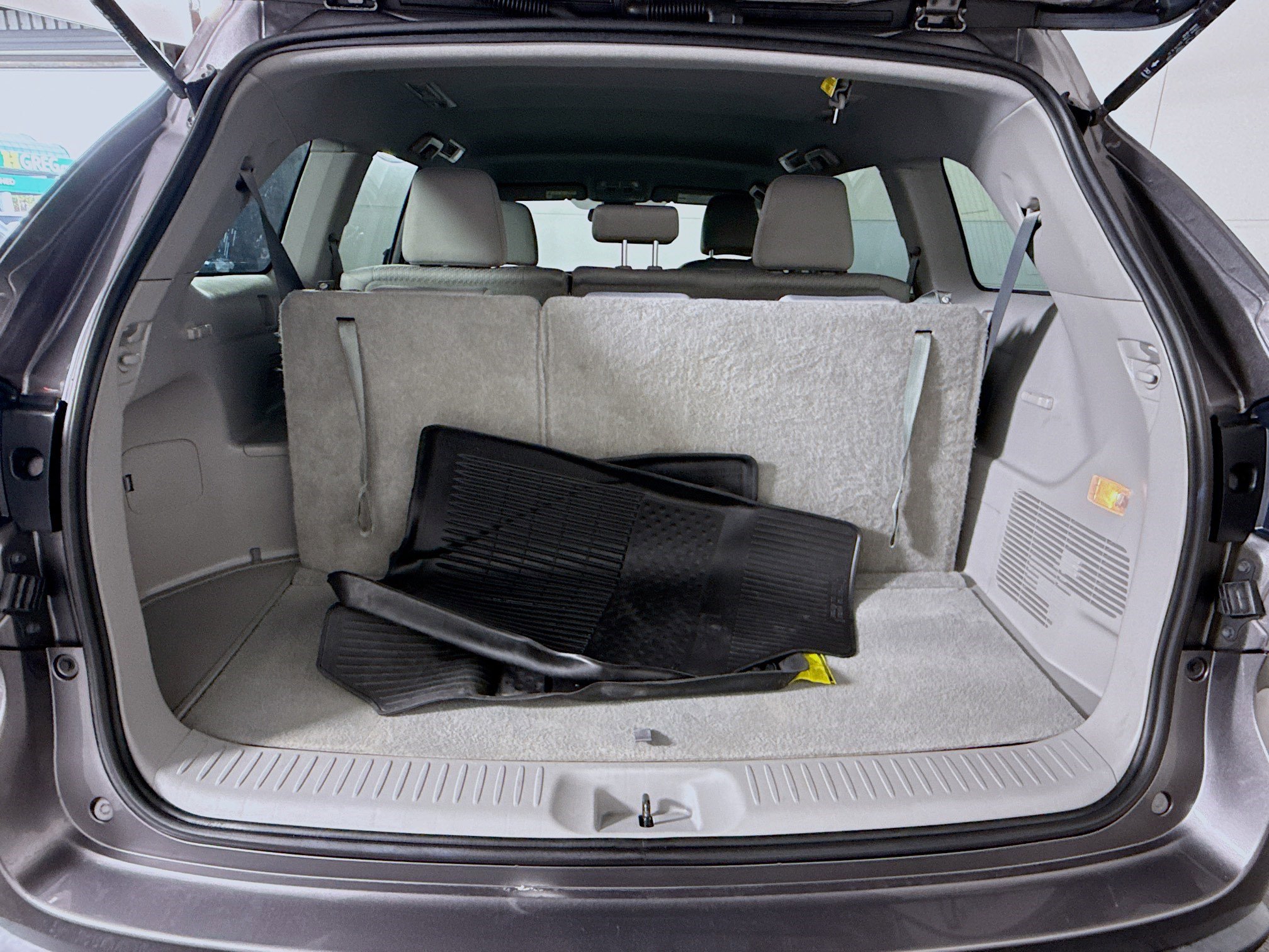 Used 2019 Toyota Highlander LE image 34