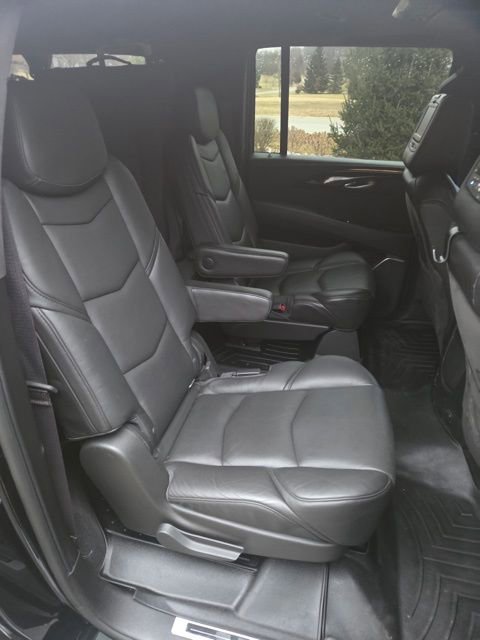 Used 2016 Cadillac Escalade ESV Platinum image 2