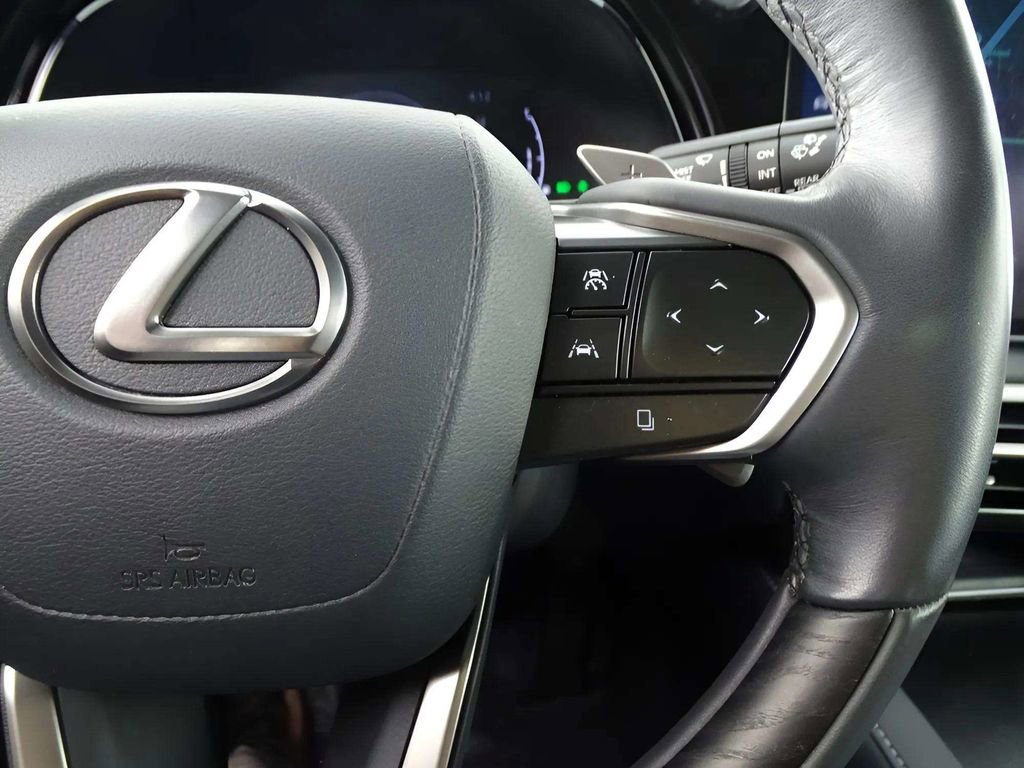 Used 2024 Lexus RX 350 Premium Plus w/ Convenience Package image 27