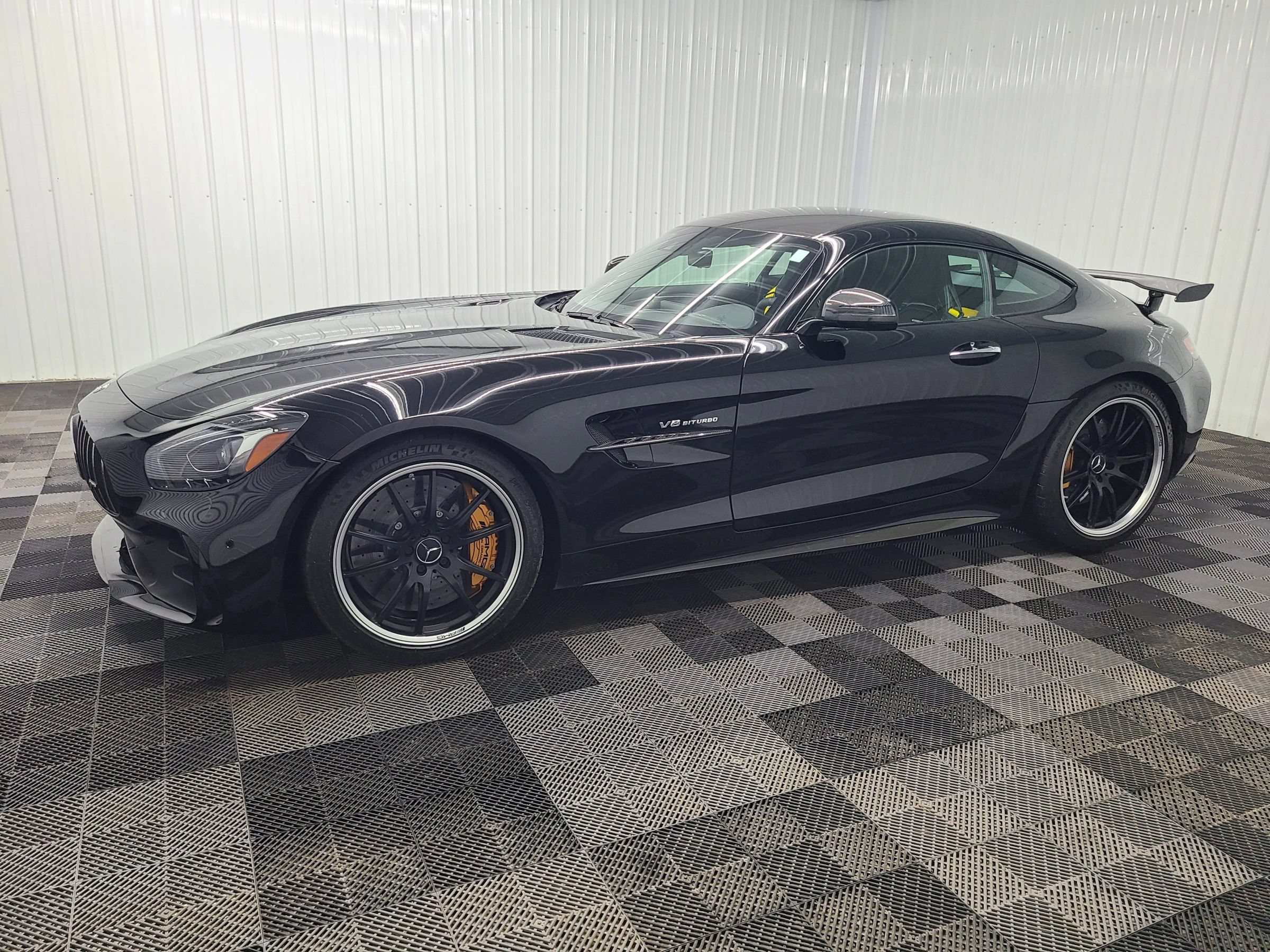 Used 2019 Mercedes-Benz AMG GT R image 11