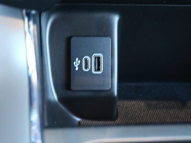 Used 2025 Ford F150 XLT w/ Equipment Group 302A MID image 29