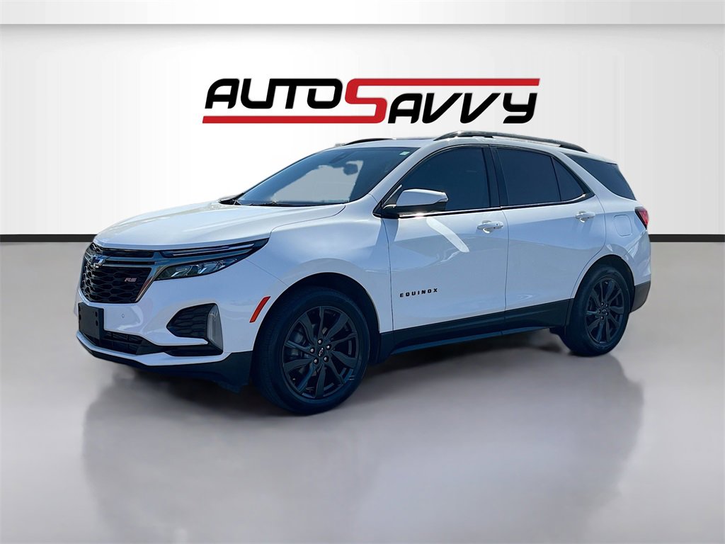 Used 2023 Chevrolet Equinox RS w/ RS Leather Package image 3