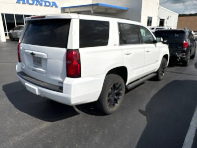 Used 2019 Chevrolet Tahoe LT w/ Luxury Package AWD/4WD image 7