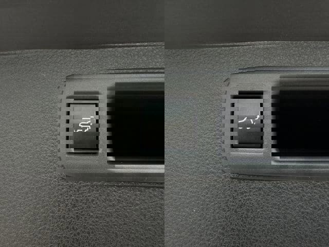 Used 2023 Toyota Highlander XSE AWD/4WD image 34