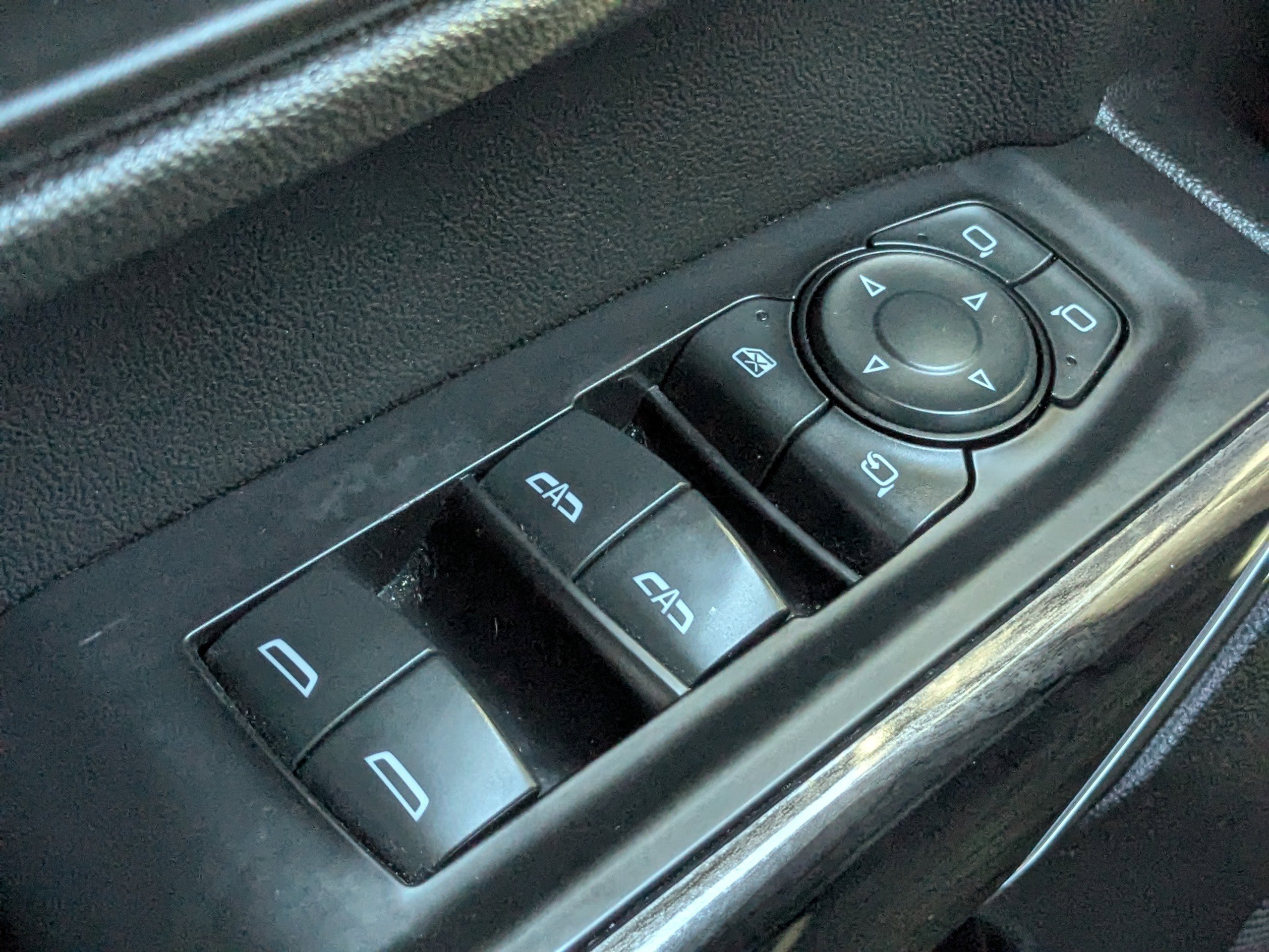 Used 2021 Chevrolet Silverado 1500 LTZ w/ LTZ Premium Package image 26