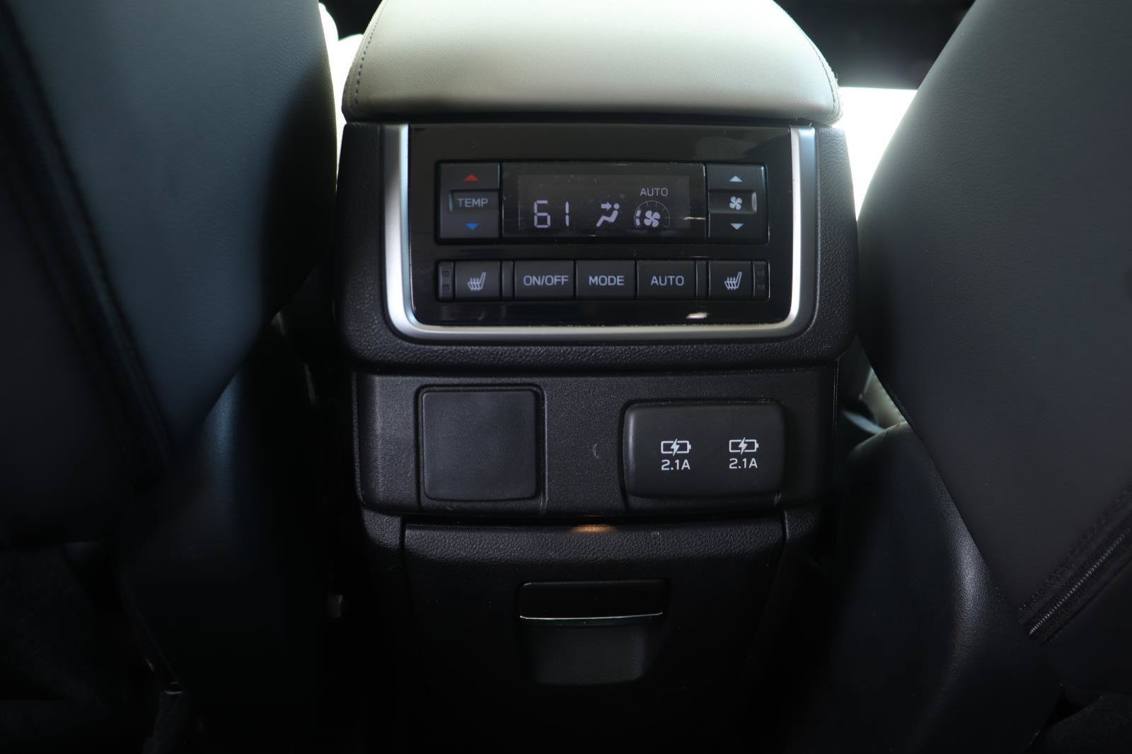 Used 2019 Subaru Ascent Limited w/ Popular Package #3 AWD/4WD image 22