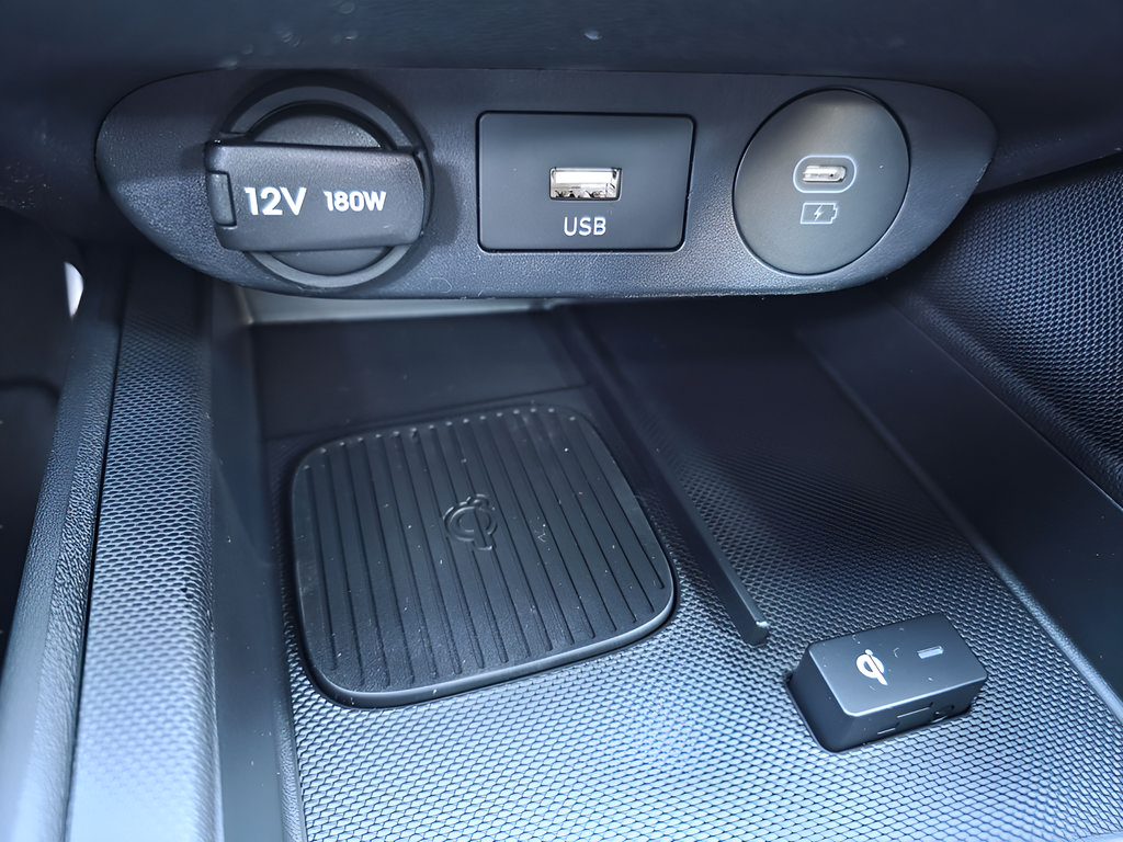 New 2026 Hyundai Elantra SEL FWD image 21