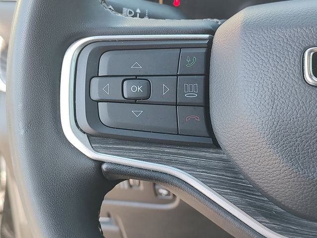 Certified 2024 Jeep Wagoneer L Series III w/ Flexible Seating Group AWD/4WD image 19