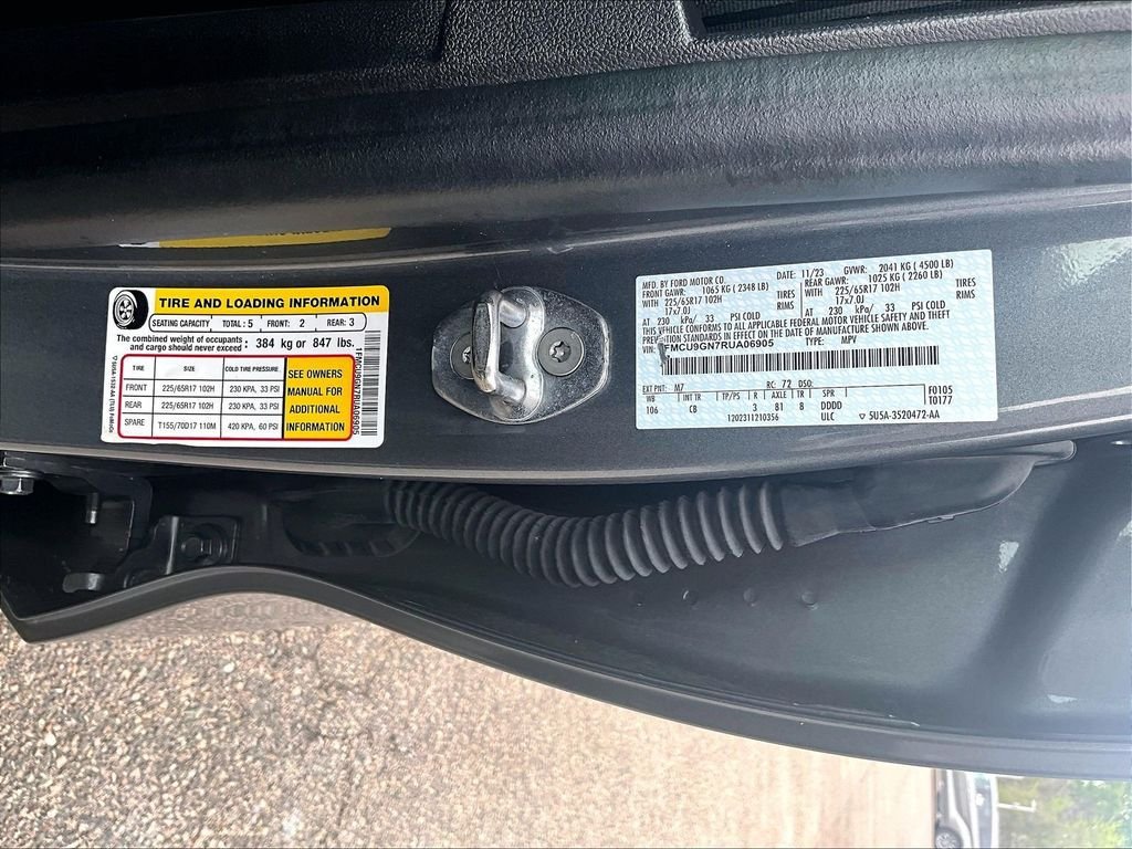 Used 2024 Ford Escape Active AWD/4WD image 35