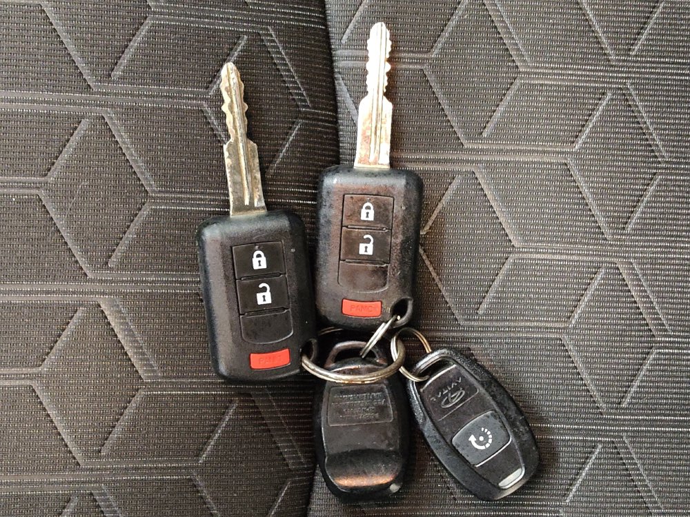Used 2021 Mitsubishi Outlander Sport FWD image 32