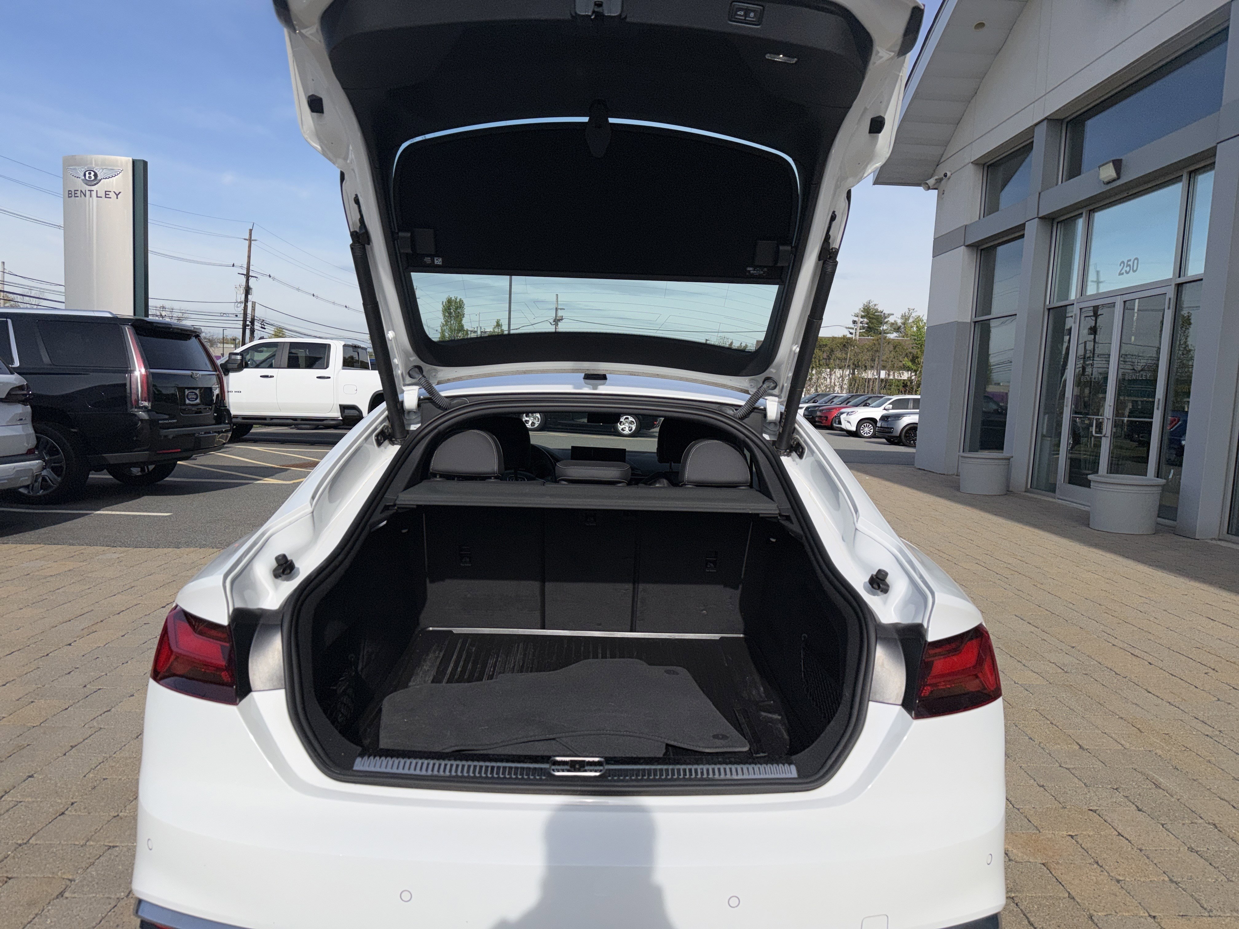 Used 2023 Audi A5 2.0T Premium Plus w/ Premium Plus AWD/4WD image 17