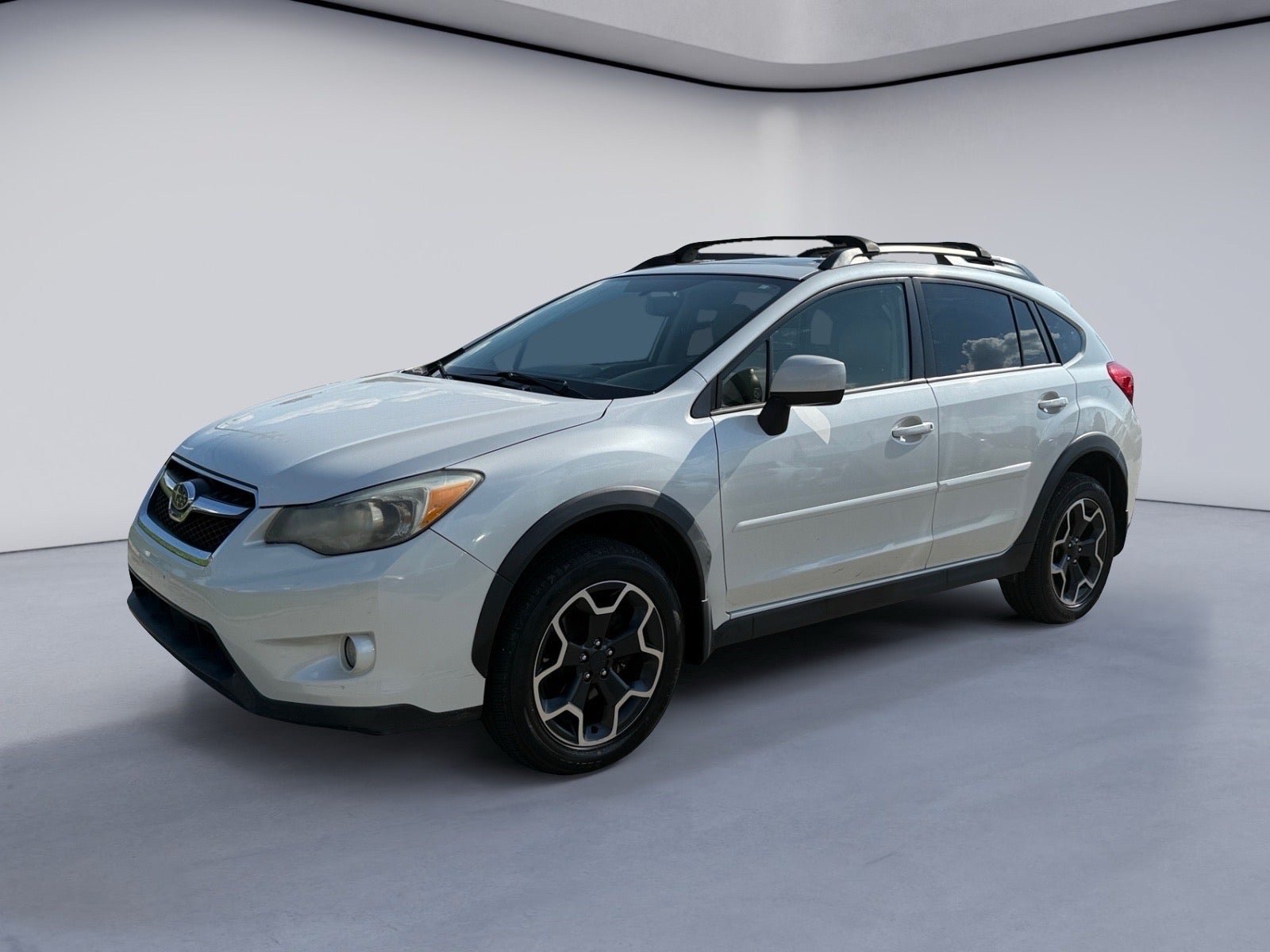 Used 2014 Subaru Crosstrek 2.0i Premium w/ Moonroof Package AWD/4WD image 1