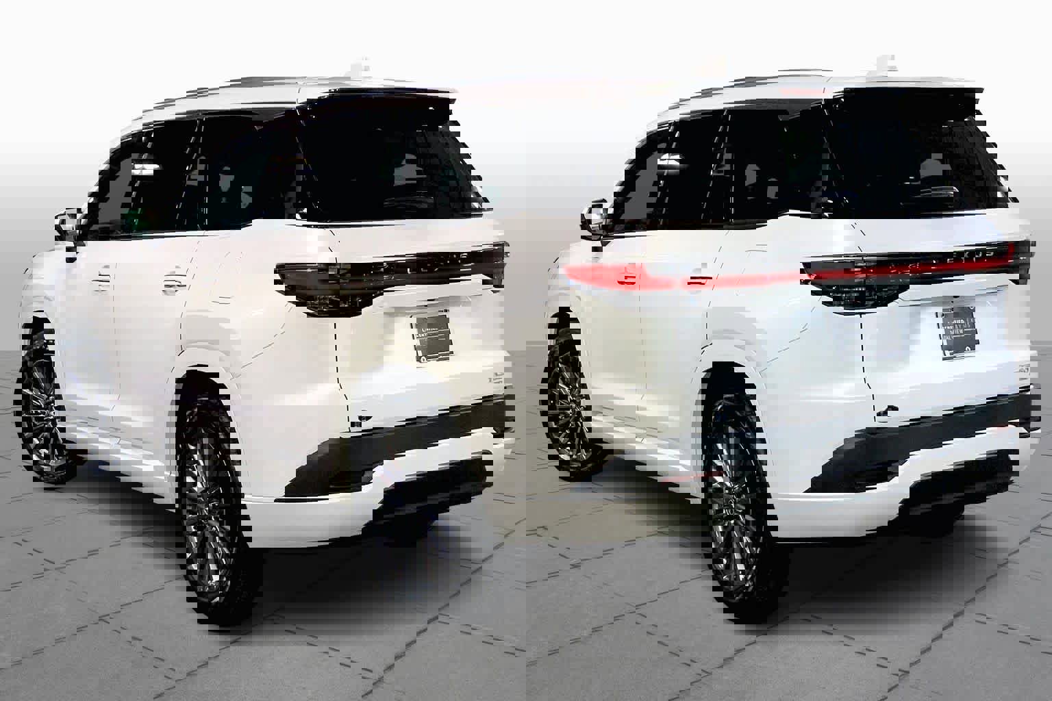 Certified 2025 Lexus TX 350 AWD w/ Accessory Package (Z1) image 12