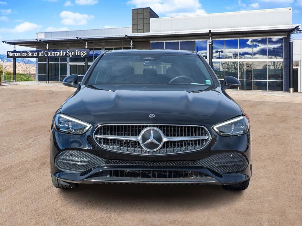 Used 2025 Mercedes-Benz C 300 4MATIC Sedan image 2