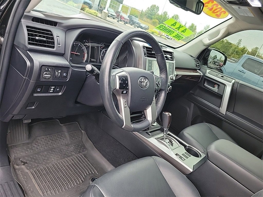 Used 2023 Toyota 4Runner Limited image 17