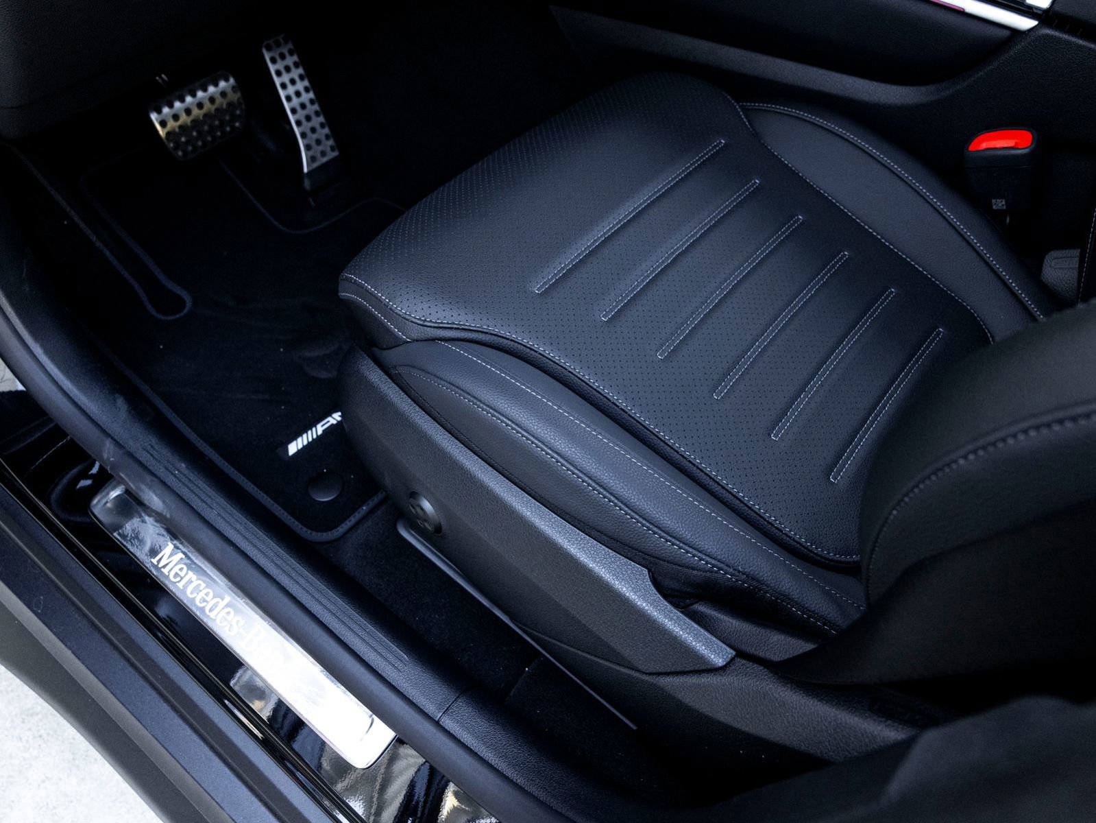 New 2026 Mercedes-Benz GLC 300 image 15