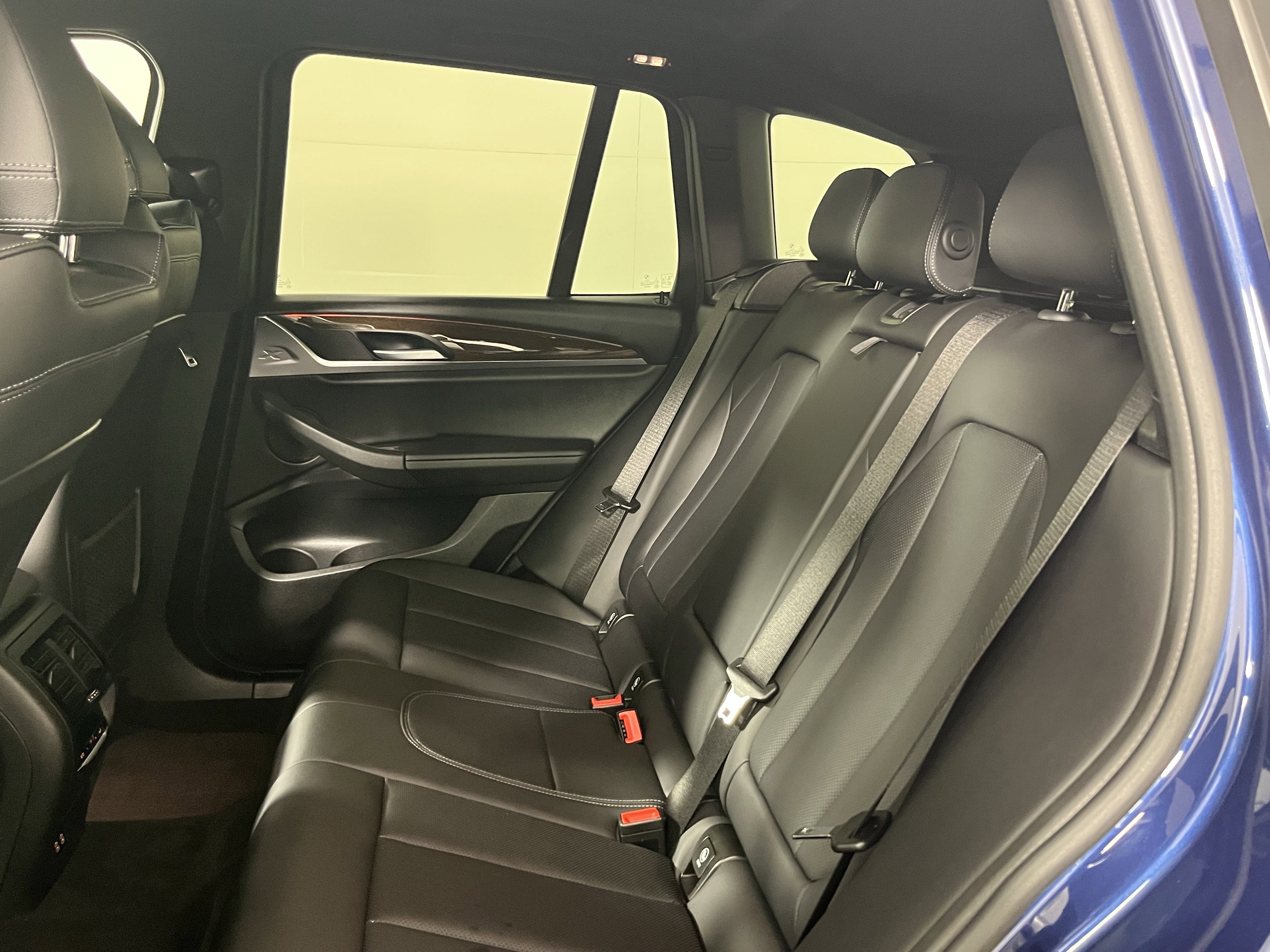 Used 2022 BMW X3 xDrive30i w/ Premium Package image 14