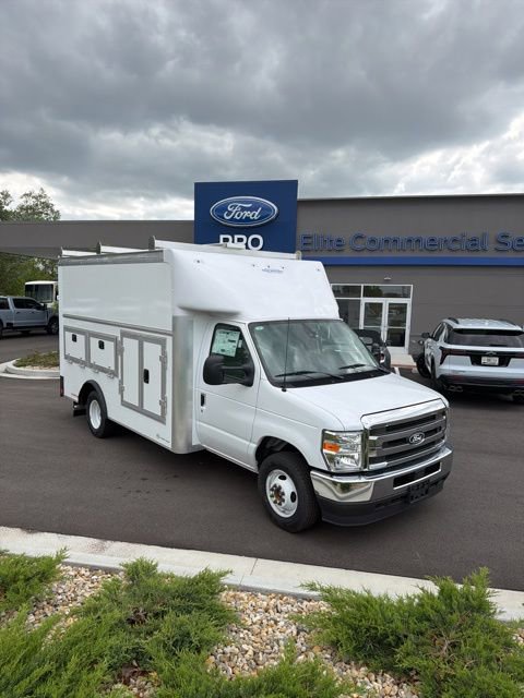 New 2027 Ford E-350 and Econoline 350 Super Duty w/ Power Equipment Group