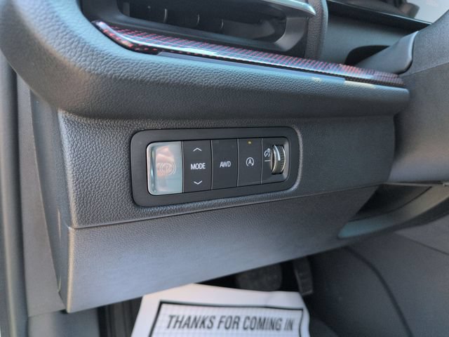 Used 2025 Chevrolet Traverse Z71 w/ Enhanced Driving Package AWD/4WD image 13
