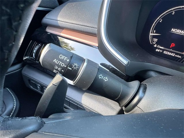 Used 2022 Acura MDX SH-AWD w/ Technology Package image 37