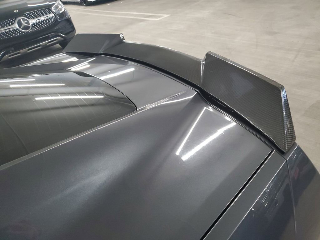 Used 2018 Chevrolet Corvette Stingray Coupe w/ 1LT image 9