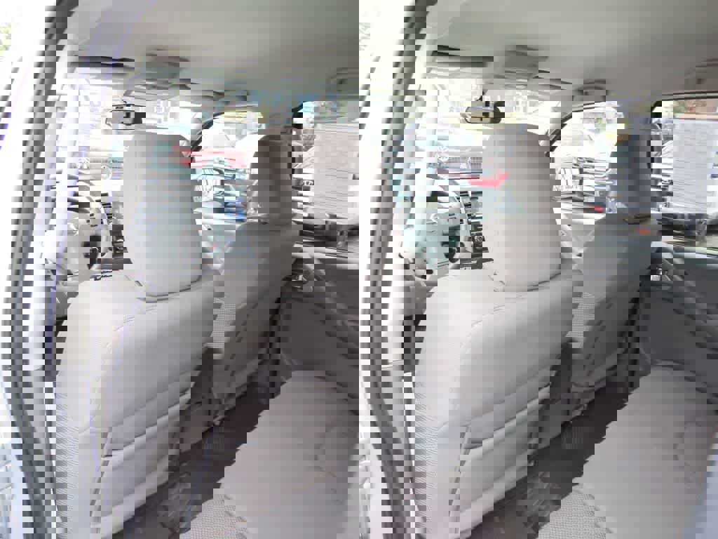 Used 2019 Nissan Frontier SV image 15