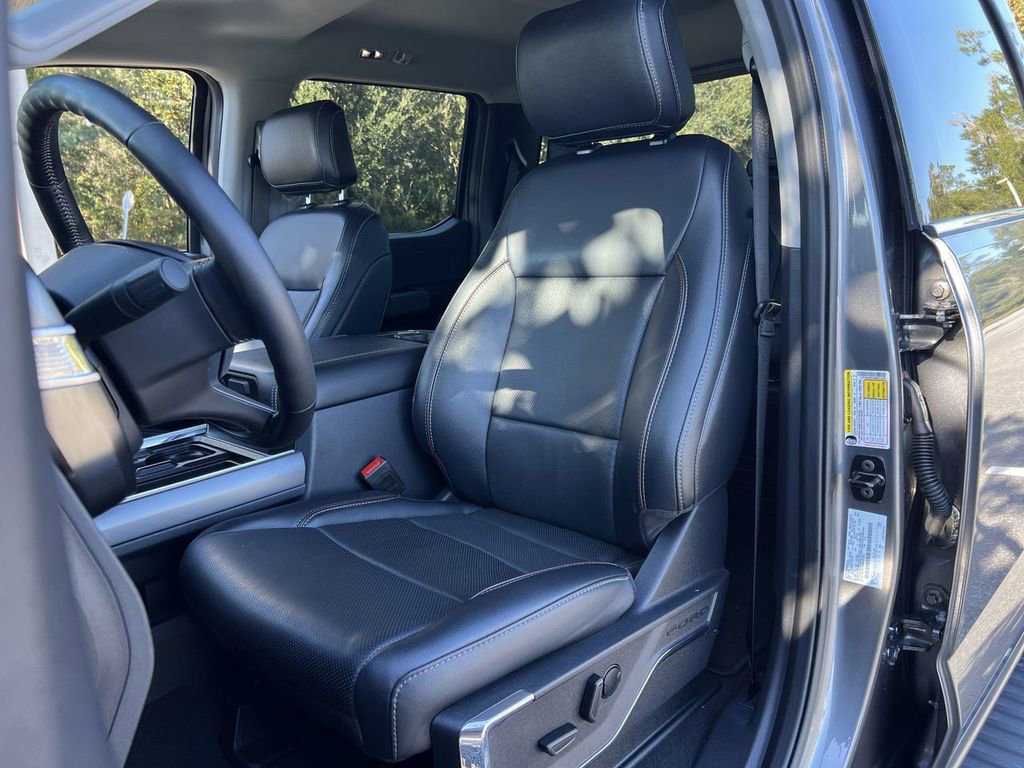 Used 2024 Ford F250 Lariat w/ Chrome Package image 14
