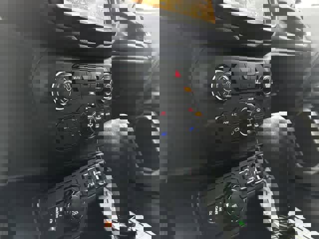 Used 2023 Jeep Renegade Latitude AWD/4WD image 27